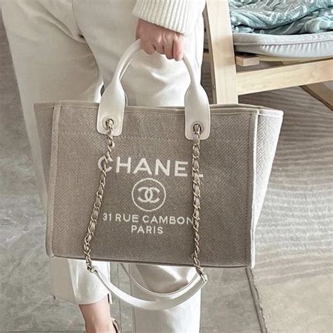 chanel deauville messenger bag|chanel deauville tote 2023.